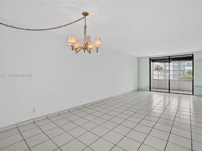 2821 Somerset Drive 317, Lauderdale Lakes FL 33311