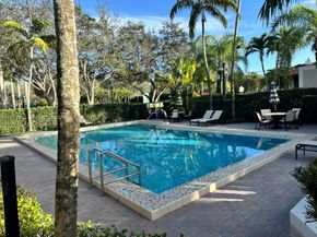 9001 SW 94 Street 113, Miami FL 33176