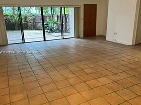 9001 SW 94 Street 113, Miami FL 33176