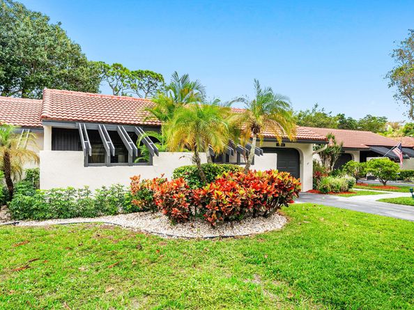 21680 Tall Palm Circle 12B, Boca Raton FL 33433