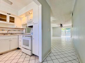 209 Oxford 200, West Palm Beach FL 33417
