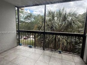 8429 Forest Hills Drive 301, Coral Springs FL 33065