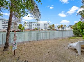 1185 Marseille Drive 202, Miami Beach FL 33141