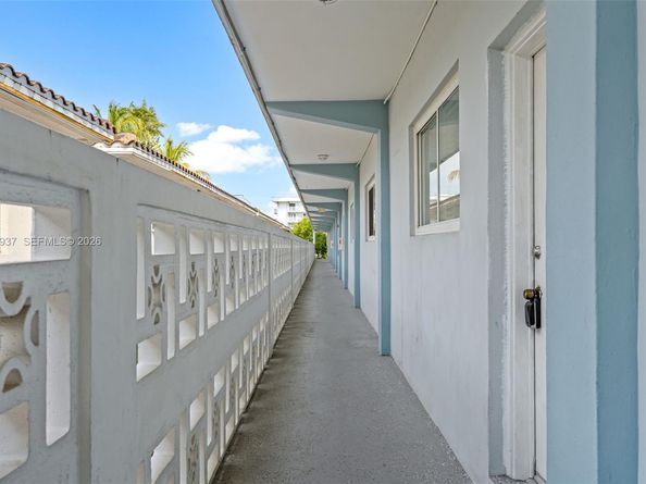 1185 Marseille Drive 202, Miami Beach FL 33141