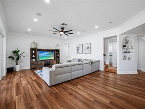 1537 Victoria Isle Way, Weston FL 33327