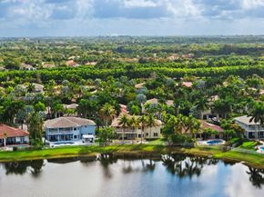1537 Victoria Isle Way, Weston FL 33327