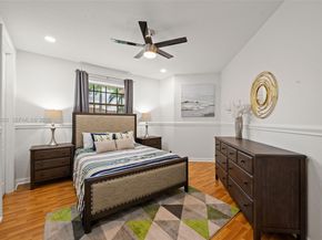 1537 Victoria Isle Way, Weston FL 33327