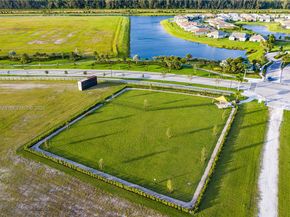 14209 Lace Bark Lane, Westlake FL 33470