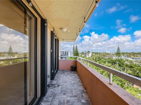 8101 Byron Avenue 509, Miami Beach FL 33141