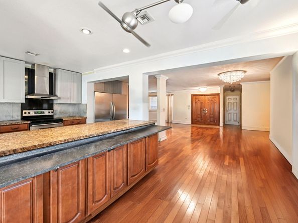 605 Inlet Road, North Palm Beach FL 33408