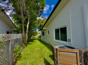 6811 NW 32nd Avenue, Fort Lauderdale FL 33309