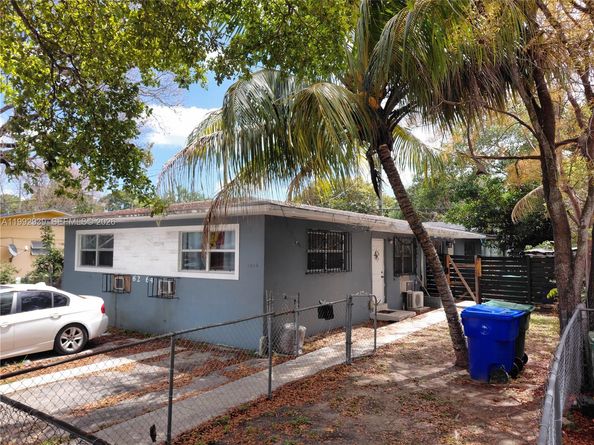 1262 NW 1264 46th Street, Miami FL 33142