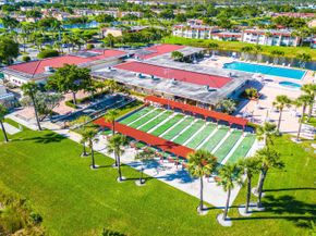 130 Lake Meryl Drive 228, West Palm Beach FL 33411