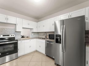 130 Lake Meryl Drive 228, West Palm Beach FL 33411
