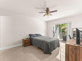 130 Lake Meryl Drive 228, West Palm Beach FL 33411