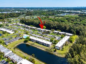 130 Lake Meryl Drive 228, West Palm Beach FL 33411