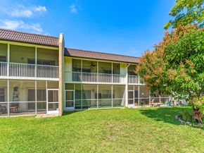 130 Lake Meryl Drive 228, West Palm Beach FL 33411