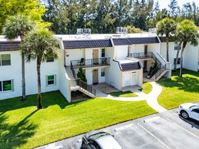 130 Lake Meryl Drive 228, West Palm Beach FL 33411