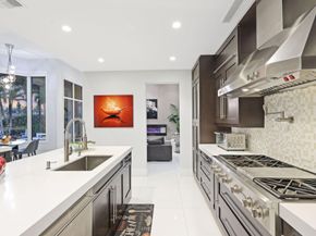 10110 Sweet Bay Street, Plantation FL 33324