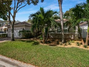 5297 SW 34th Way, Hollywood FL 33312