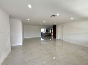 4021 NE 17th Terrace, Oakland Park FL 33334
