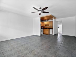 412 Sheffield Q, West Palm Beach FL 33417