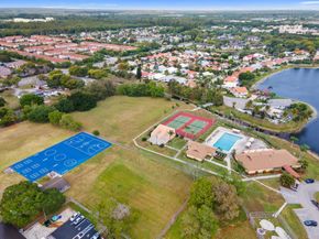 4451 Willow Pond Road B, West Palm Beach FL 33417