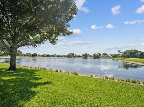 4451 Willow Pond Road B, West Palm Beach FL 33417