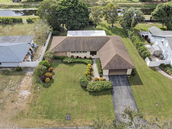 19 E Arch Drive, Lake Worth FL 33467