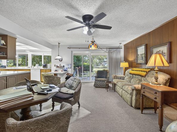 19 E Arch Drive, Lake Worth FL 33467