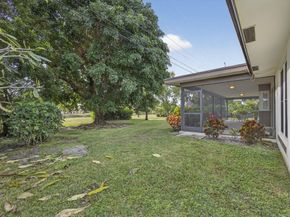 19 E Arch Drive, Lake Worth FL 33467