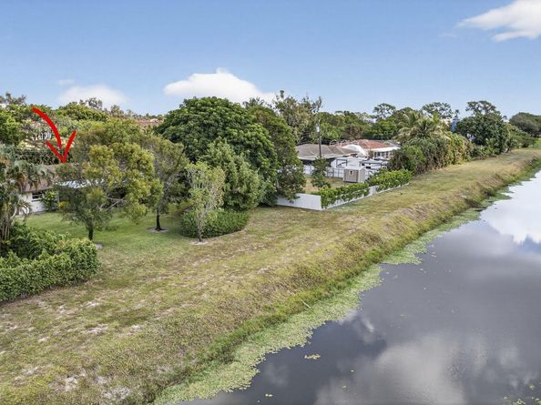 19 E Arch Drive, Lake Worth FL 33467