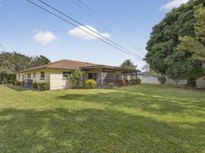 19 E Arch Drive, Lake Worth FL 33467