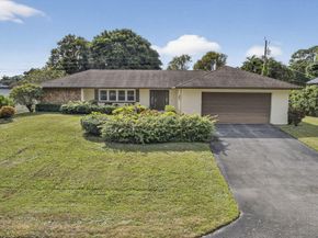 19 E Arch Drive, Lake Worth FL 33467