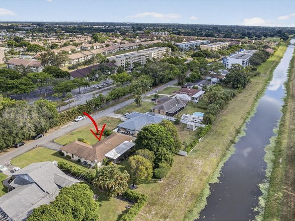 19 E Arch Drive, Lake Worth FL 33467