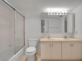 2006 Granada Dr N2, Coconut Creek FL 33066