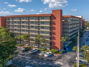 2350 NE 14th Street Cswy 609, Pompano Beach FL 33062