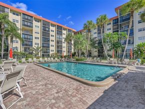 2350 NE 14th Street Cswy 609, Pompano Beach FL 33062