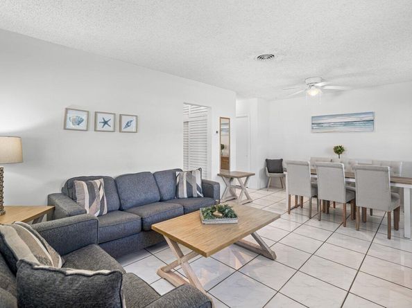 262 SE 9th Avenue 14, Deerfield Beach FL 33441