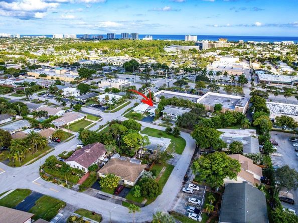 262 SE 9th Avenue 14, Deerfield Beach FL 33441