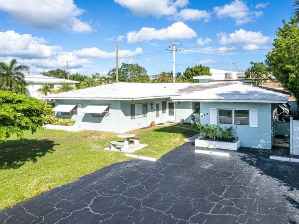 262 SE 9th Avenue 14, Deerfield Beach FL 33441