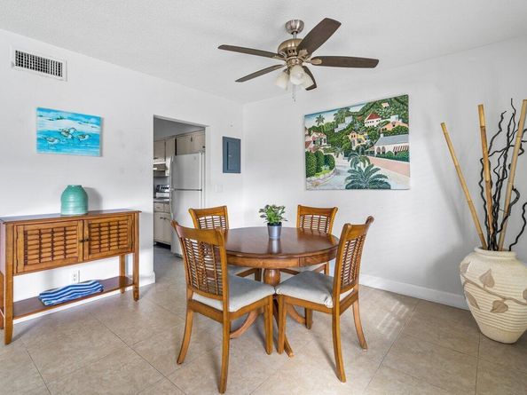 262 SE 9th Avenue 14, Deerfield Beach FL 33441