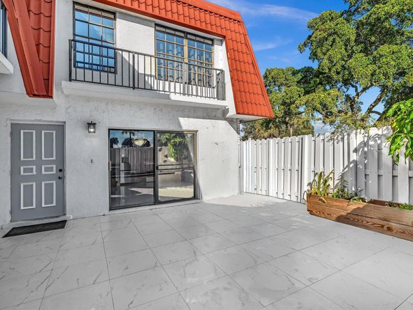 1441 Princeton Lane, Boynton Beach FL 33426