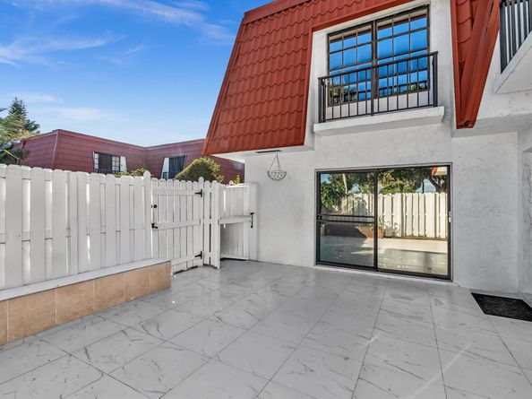 1441 Princeton Lane, Boynton Beach FL 33426