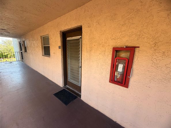 2850 Somerset Dr 208, Lauderdale Lakes FL 33311