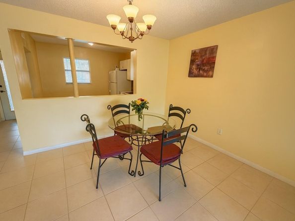 2850 Somerset Dr 208, Lauderdale Lakes FL 33311