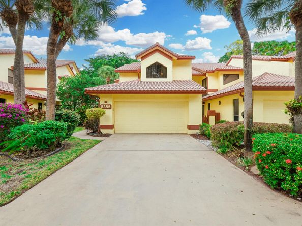 5355 10th Fairway Drive 1, Delray Beach FL 33484