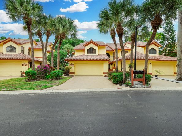 5355 10th Fairway Drive 1, Delray Beach FL 33484
