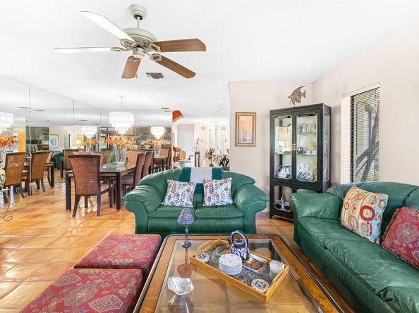 5355 10th Fairway Drive 1, Delray Beach FL 33484