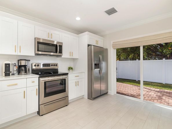 3805 Russell Avenue, West Palm Beach FL 33405